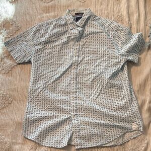 Cactus Men's White and Blue Geometric Shirt